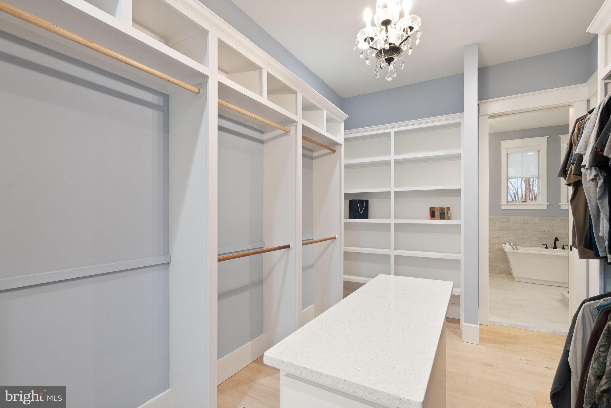 POPLAR HILL - Residential