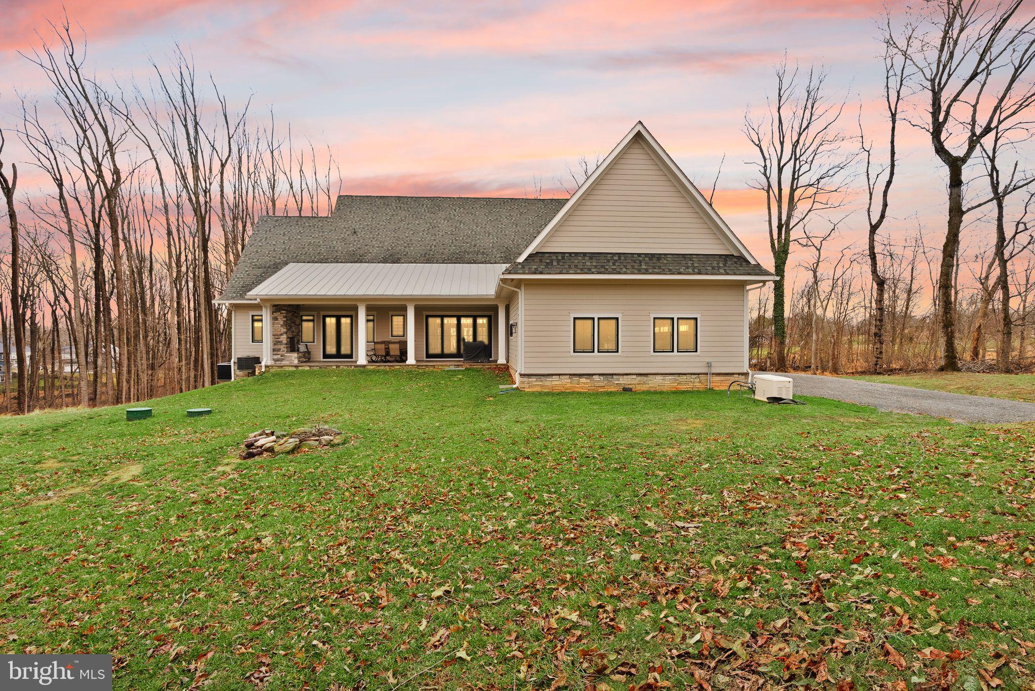 POPLAR HILL - Residential