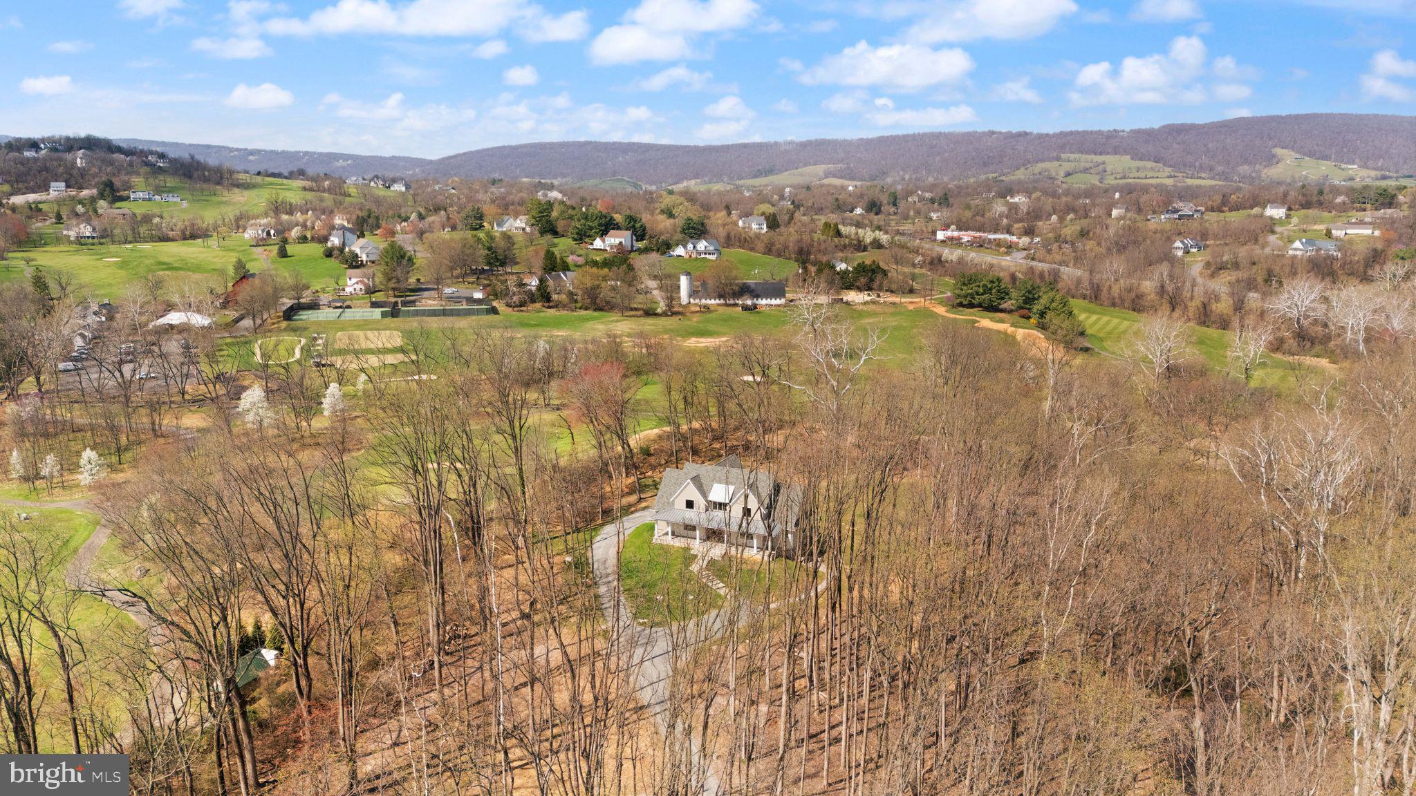 POPLAR HILL - Residential