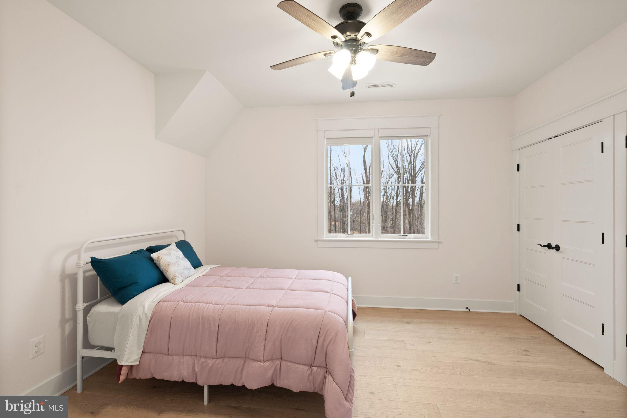 POPLAR HILL - Residential