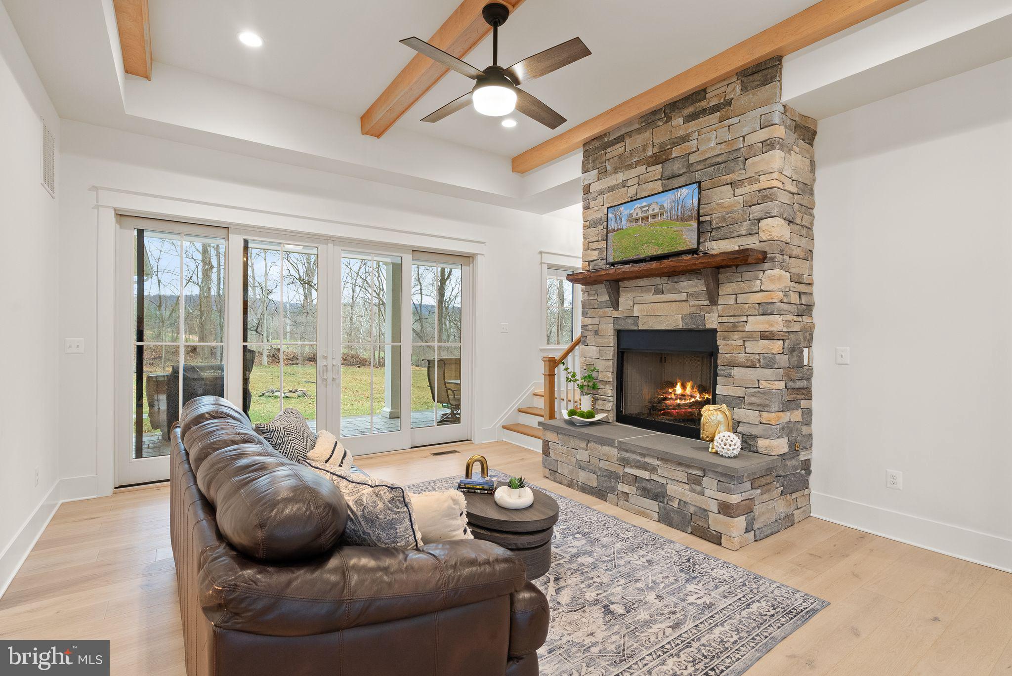 POPLAR HILL - Residential