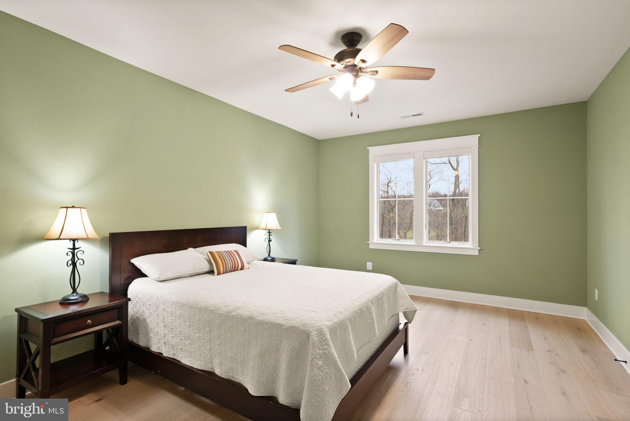 POPLAR HILL - Residential