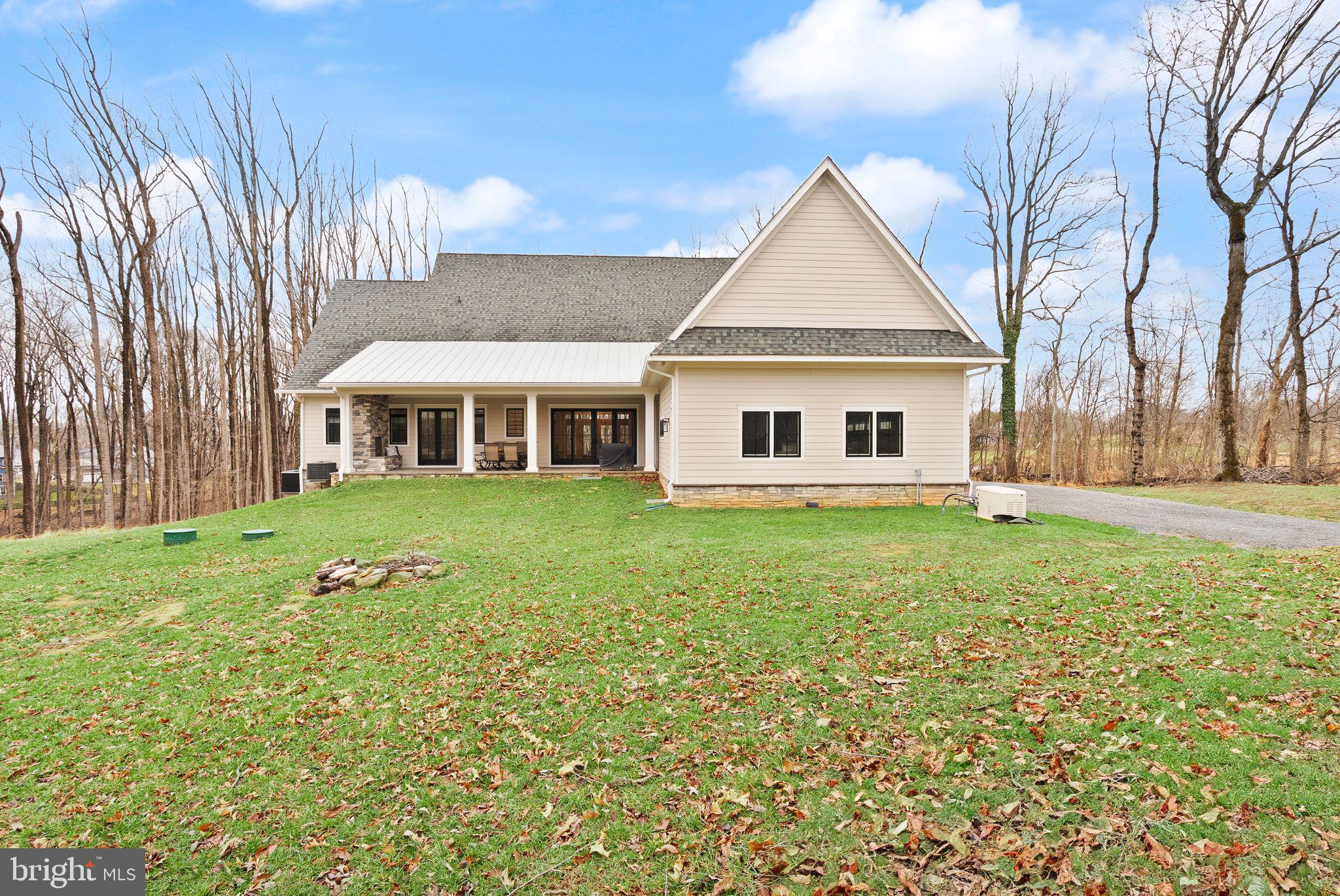 POPLAR HILL - Residential