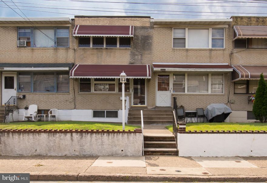 Fantastic opportunity to own a move-in ready home with 2 beds, off-street parking, finished basement, central air and a large deck.  Meticulously maintained by the owner, this home checks all the boxes with an open floor plan, chefs kitchen, recessed lighting, 2 powder rooms & tons of storage space.  Enter past your front yard and patio into the wide-open living room with hardwood floors, recessed lighting & plenty of space for both a living and dining area.  The large kitchen has plenty of cabinet space, custom lighting and granite counters with a huge breakfast bar.  There is also a separate eating area with built-in wine rack and a convenient adjacent powder room.  Sliding doors lead out to a huge rear deck ideal for BBQs or large gatherings with family and friends.  Upstairs you will find large front and rear bedrooms with plenty of extra closet space.  The huge 4-piece hall bath has a large vanity, jacuzzi tub, skylight & a custom steam shower with frameless glass surround.  The fully finished basement with 2nd powder room, laundry, extra storage and garage access to a rear driveway completes this turnkey property.  Simply too much value not to make this your next home.  Low taxes, multiple outdoor spaces, parking for 2+ cars, central air and a finished basement.  Move-in ready with a great open floor plan and multiple convenient powder rooms.  Easy access to 76, Center City, bridges & the airport.  Schedule your showing today, will now last!