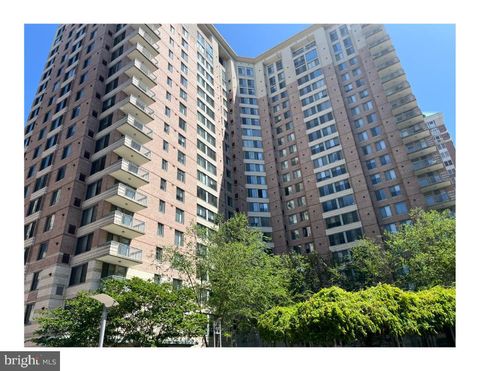 851 N GLEBE ROAD 321 ARLINGTON VA 22203