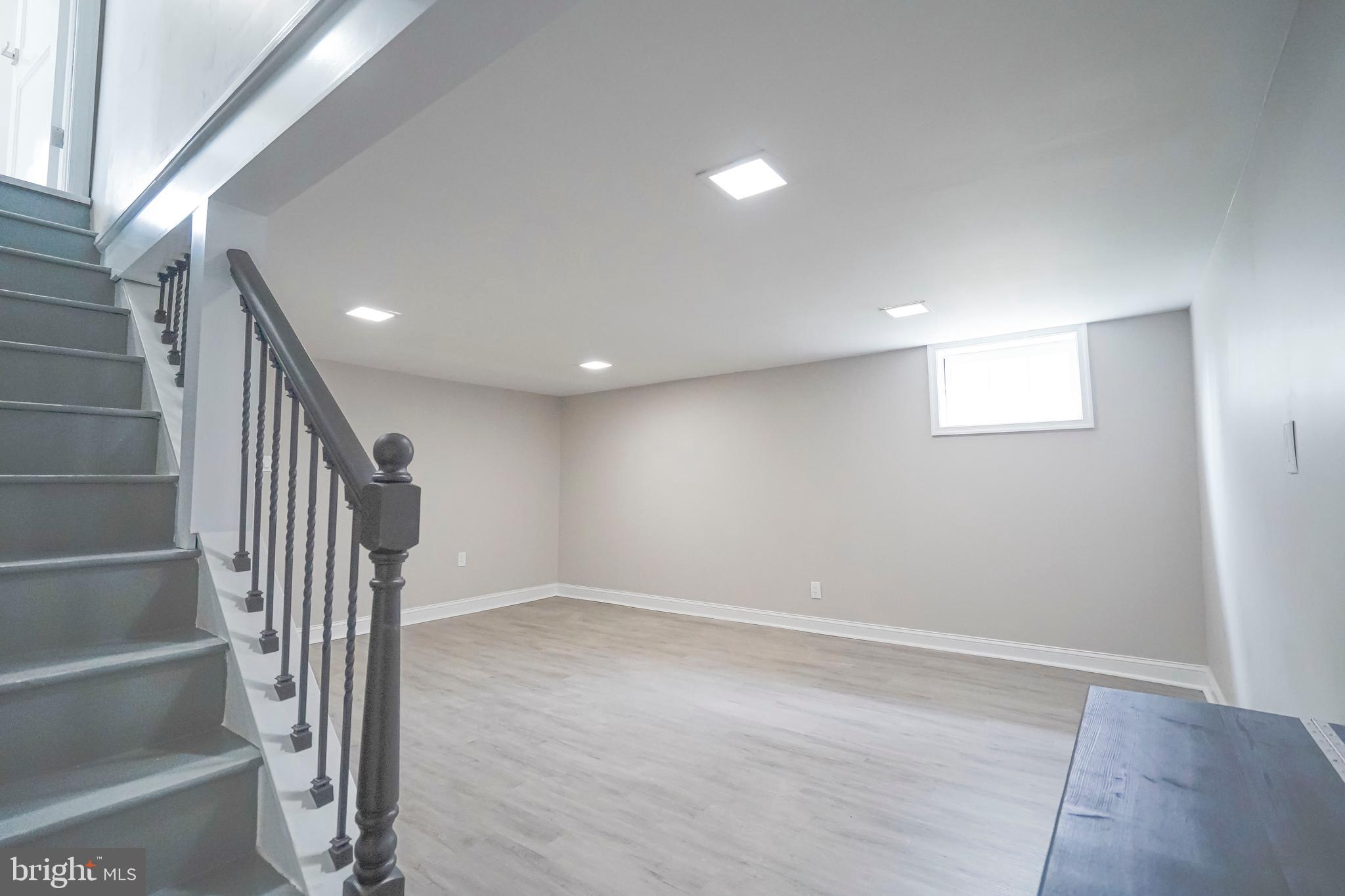 MILMONT PARK - Residential