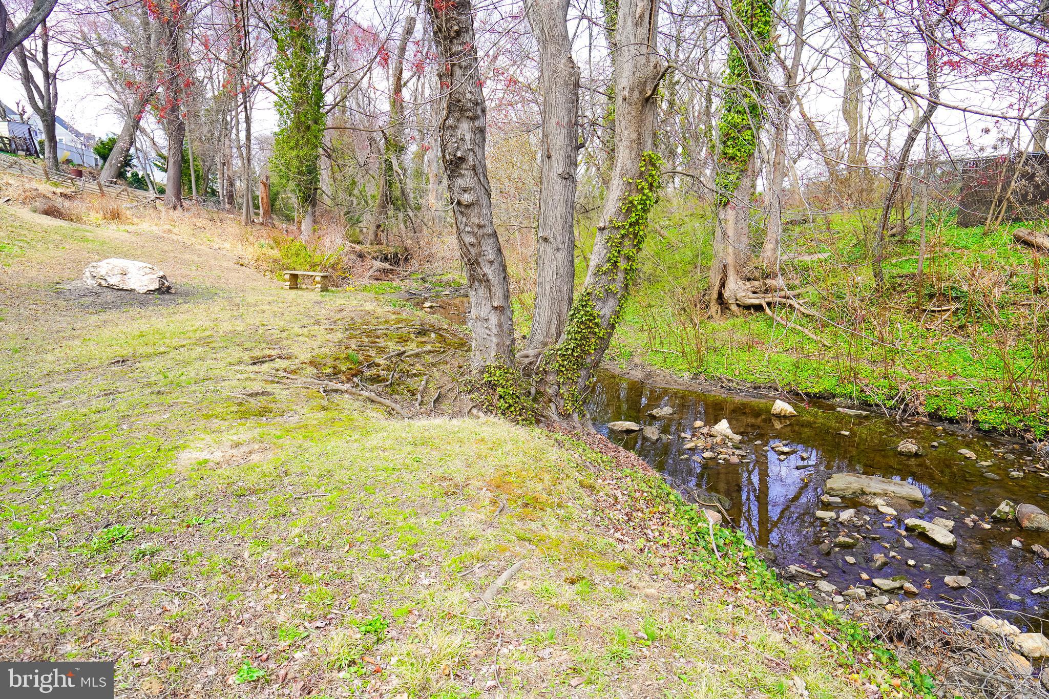 MILMONT PARK - Residential