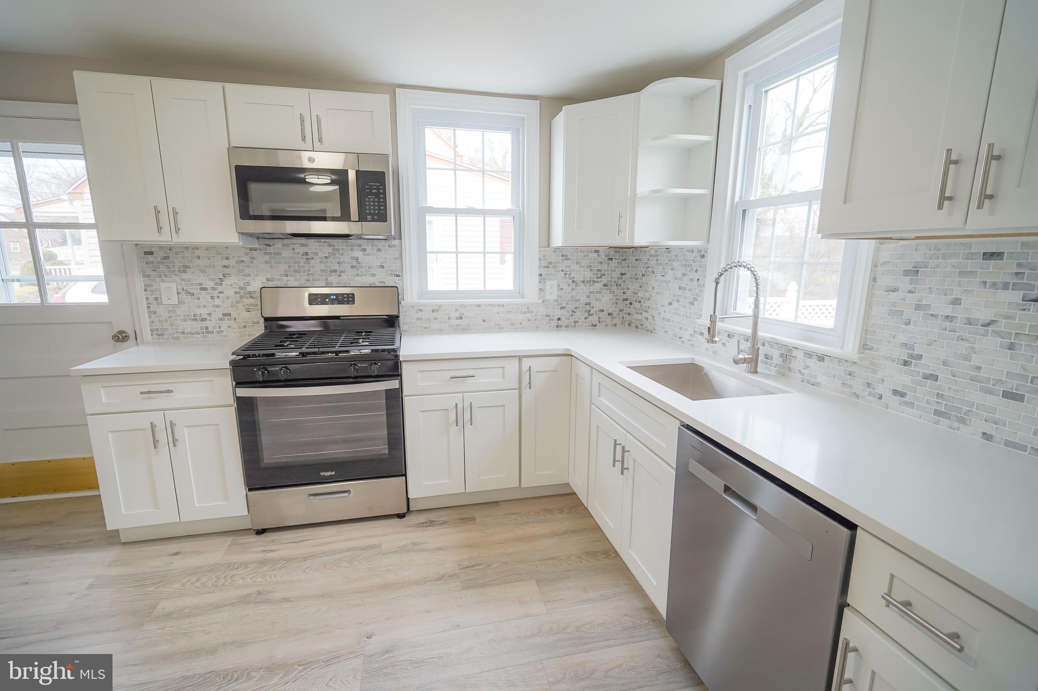 MILMONT PARK - Residential