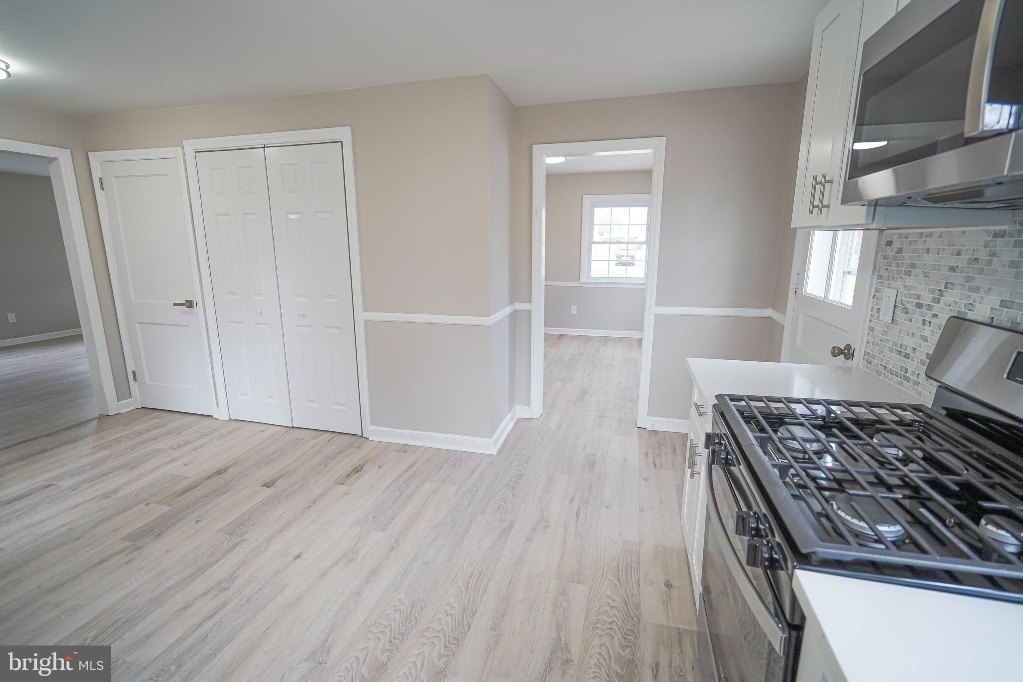 MILMONT PARK - Residential