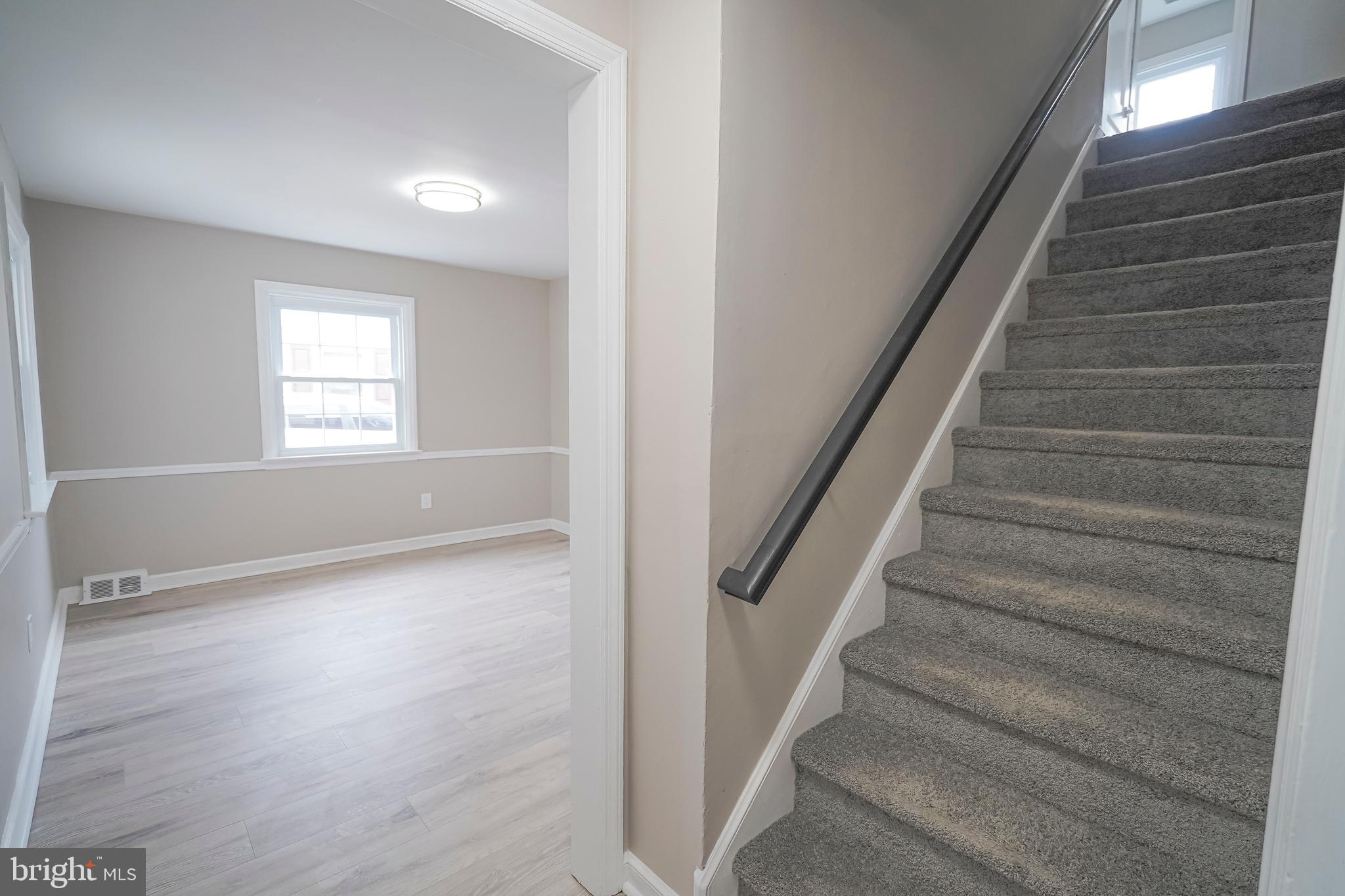 MILMONT PARK - Residential