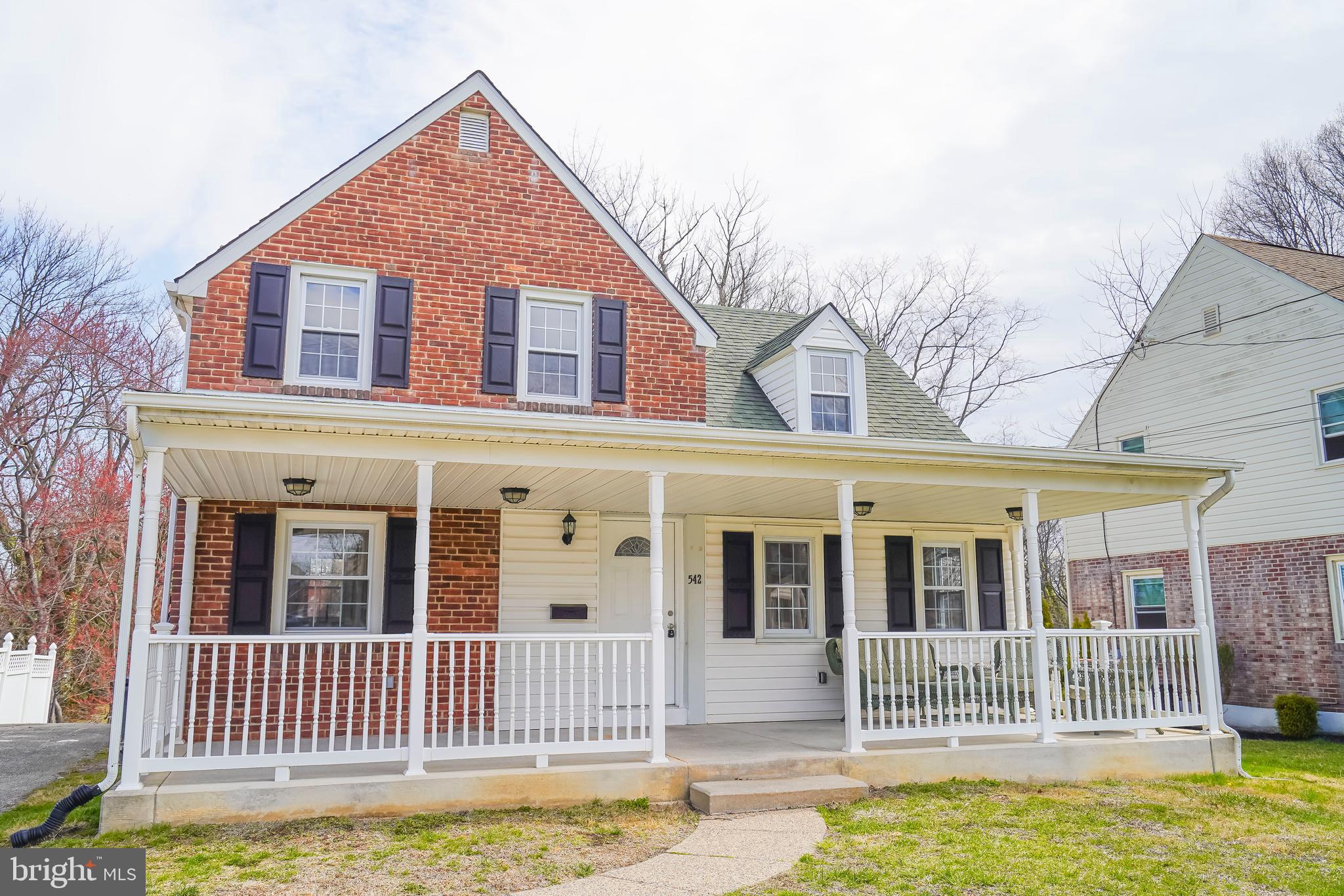 MILMONT PARK - Residential