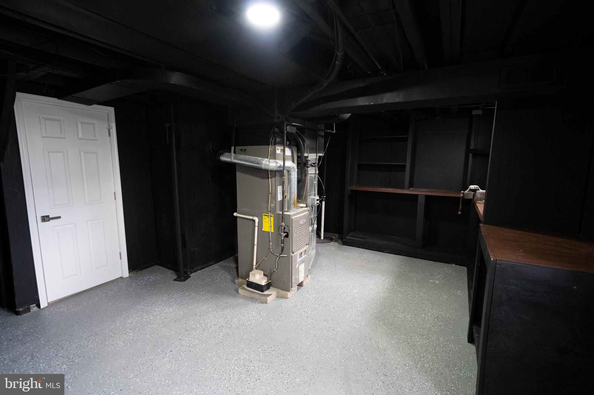 MILMONT PARK - Residential