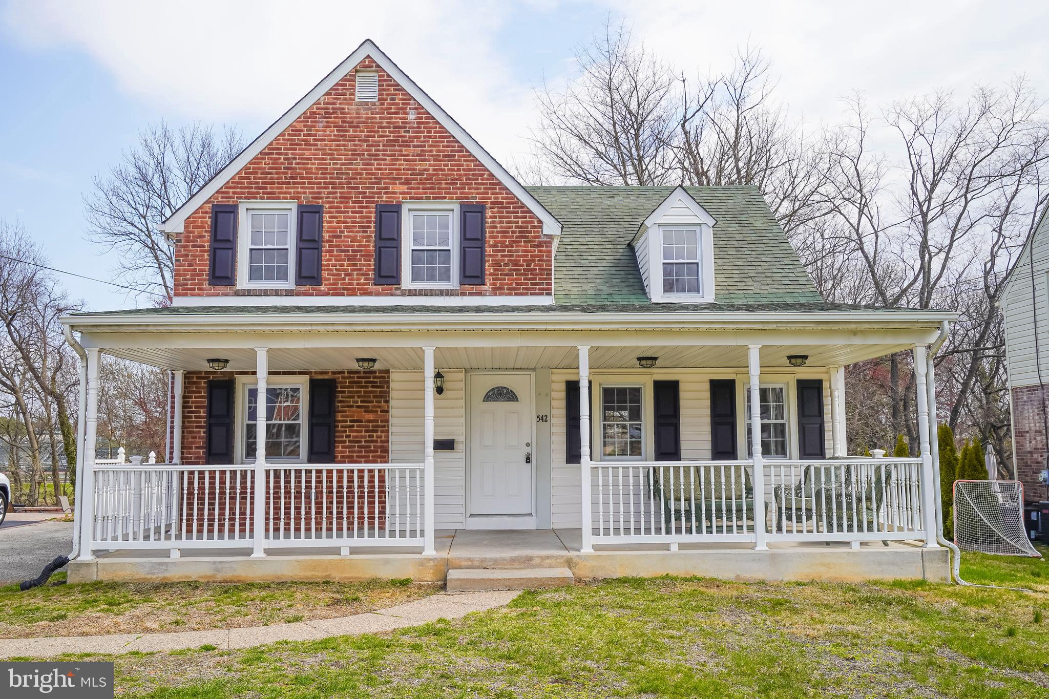 MILMONT PARK - Residential