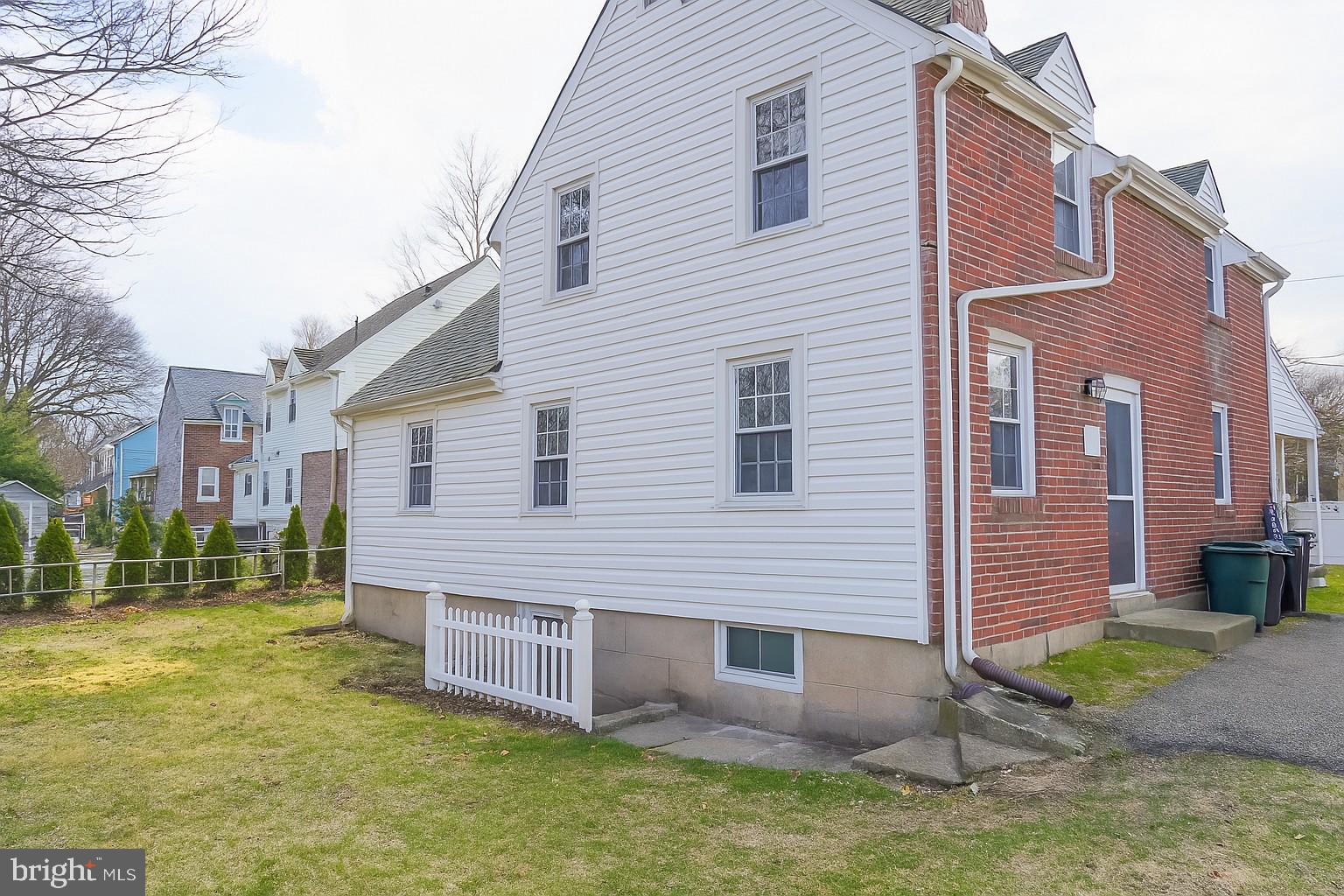 MILMONT PARK - Residential