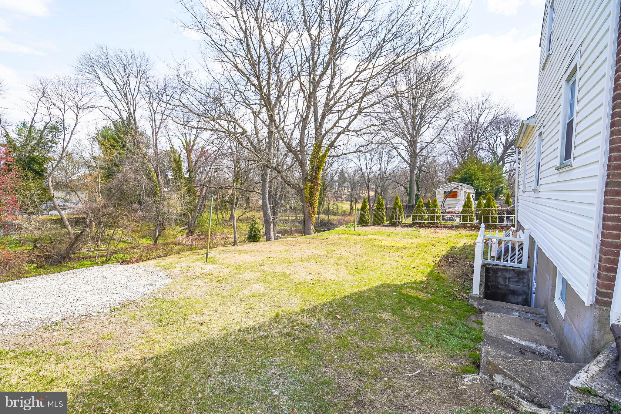 MILMONT PARK - Residential