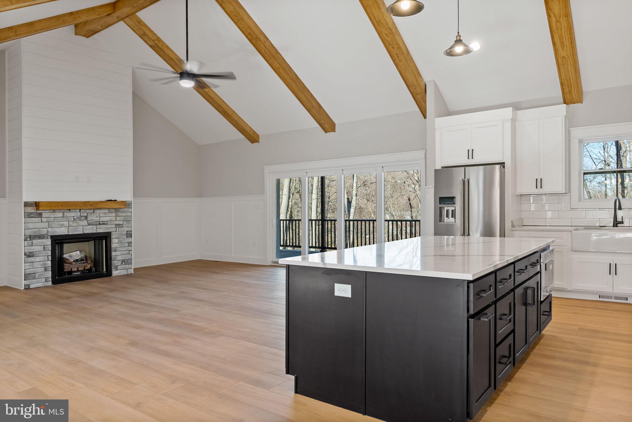 MISSION RIDGE - Residential