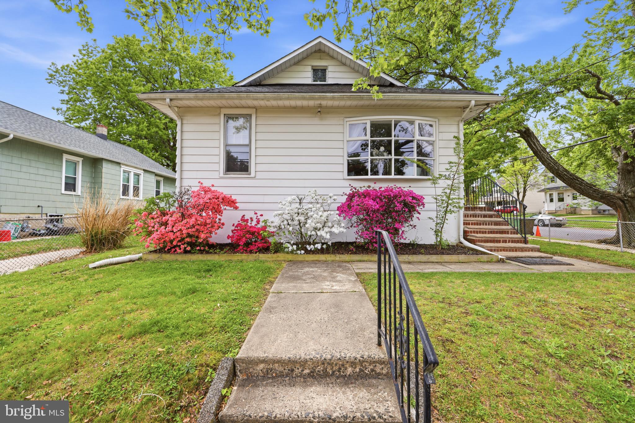 452 AUDUBON AVENUE