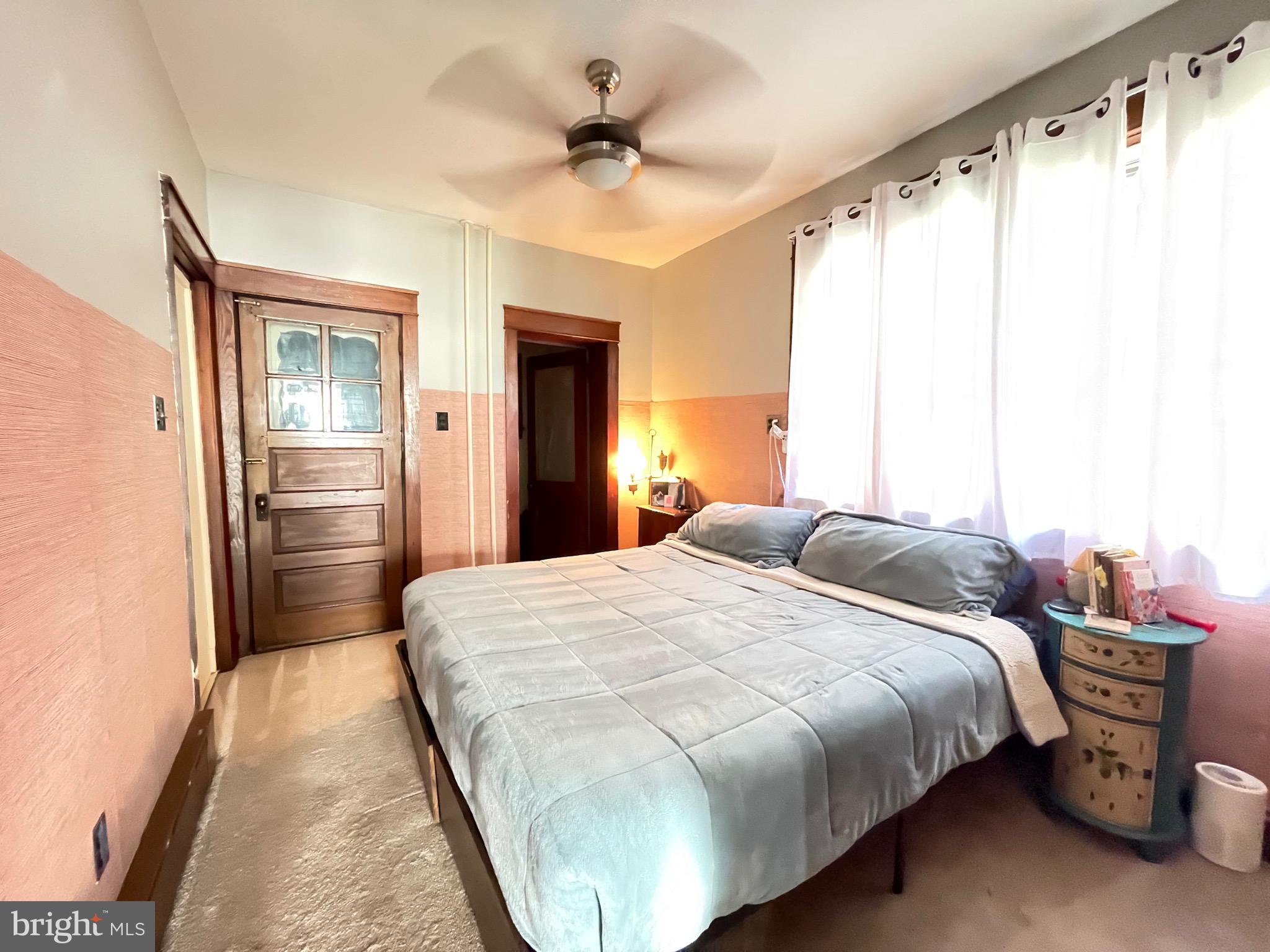 ROXBOROUGH - Residential