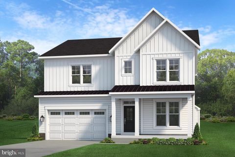 Homes For Sale - 1914 Cherri Drive<br/> FALLS CHURCH, VA 22043