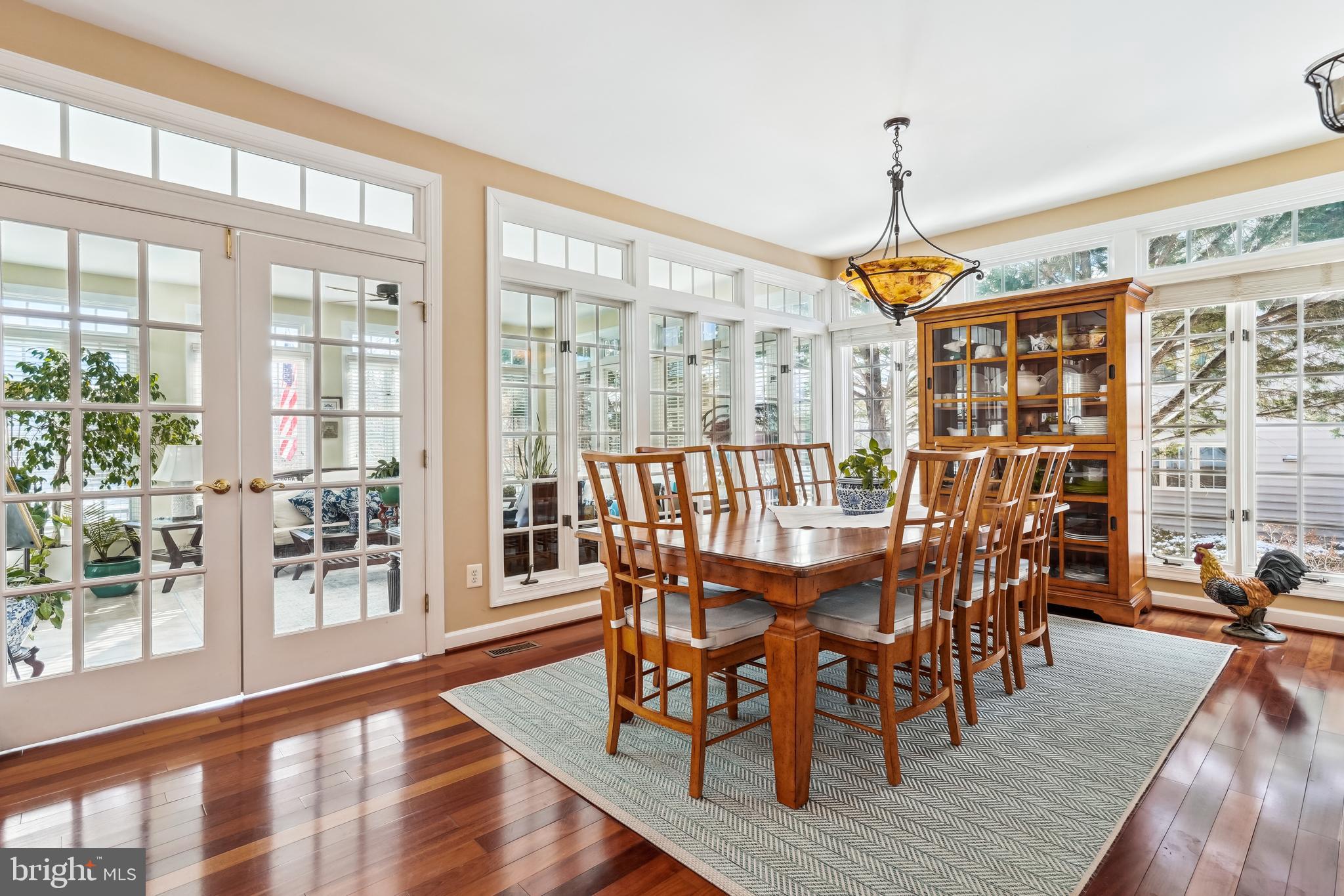 RIVER CREEK - Residential