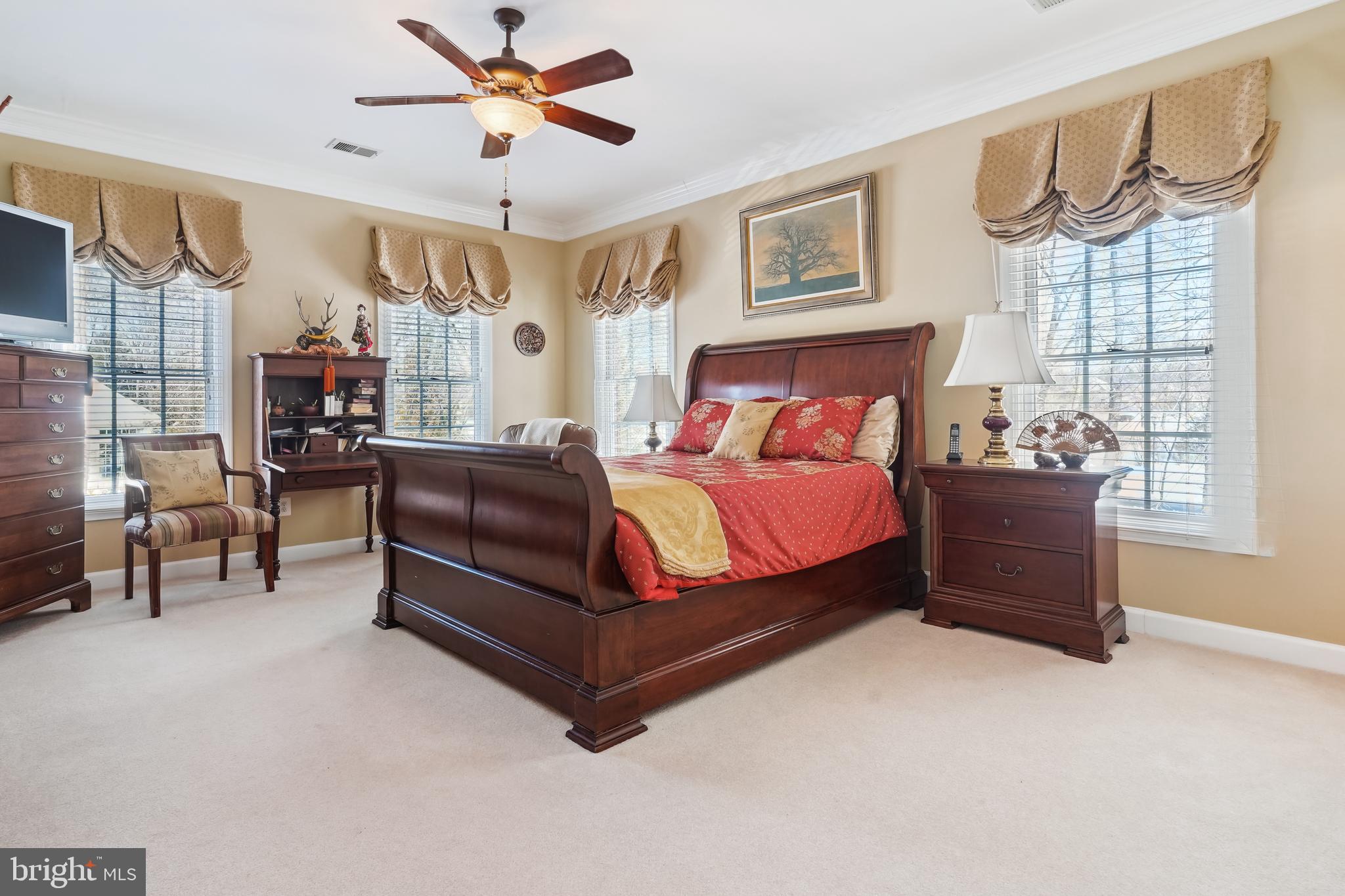 RIVER CREEK - Residential