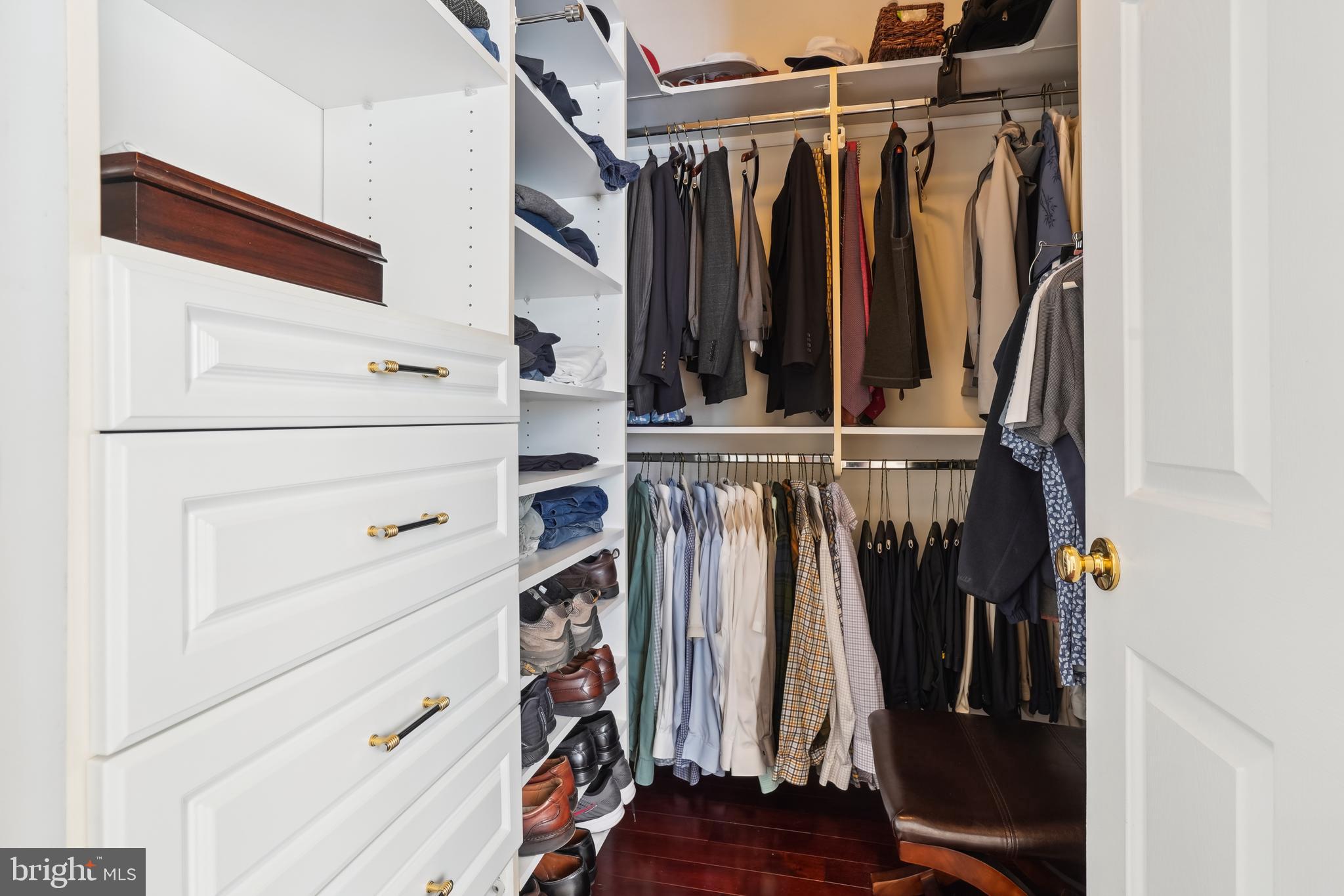 RIVER CREEK - Residential