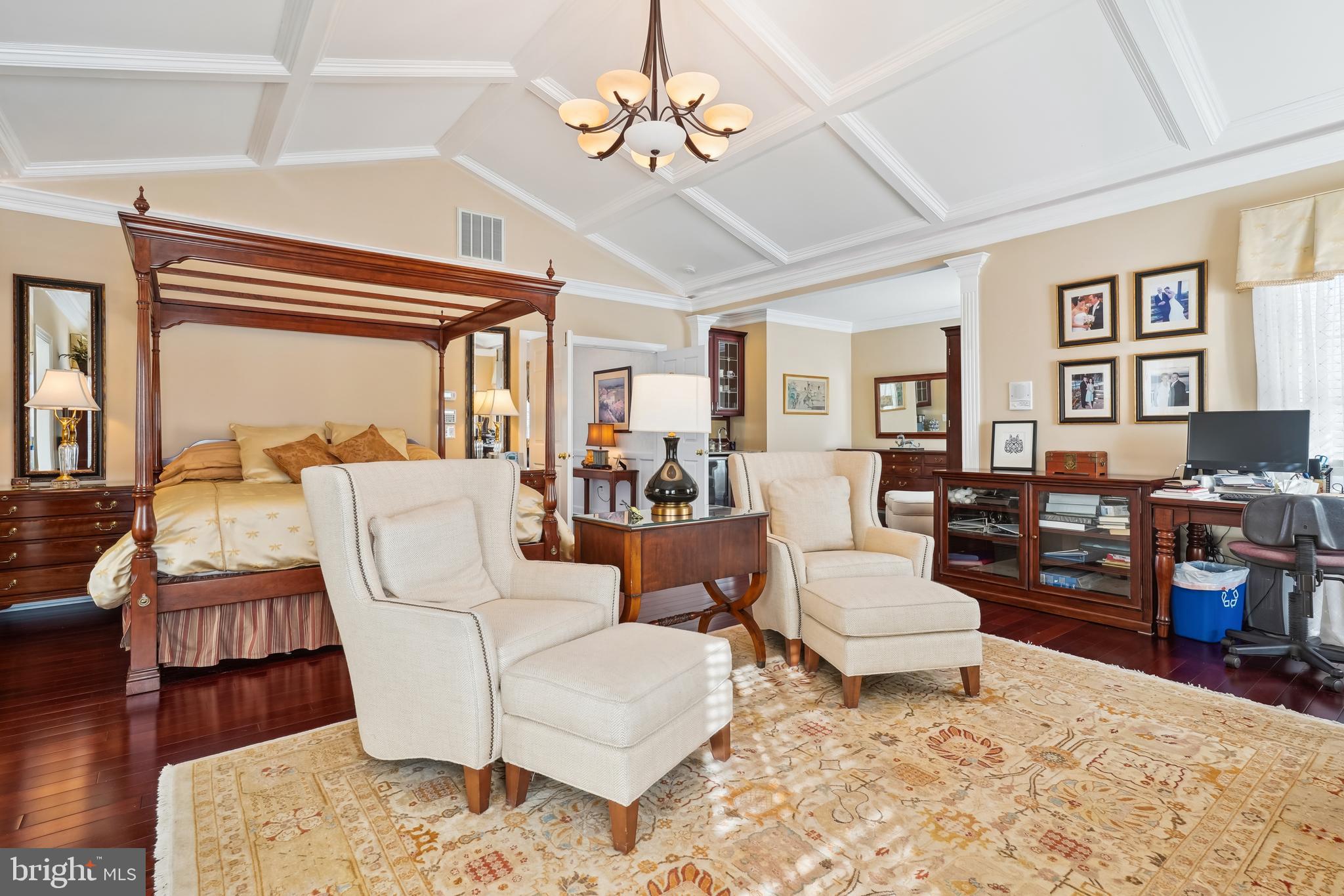 RIVER CREEK - Residential