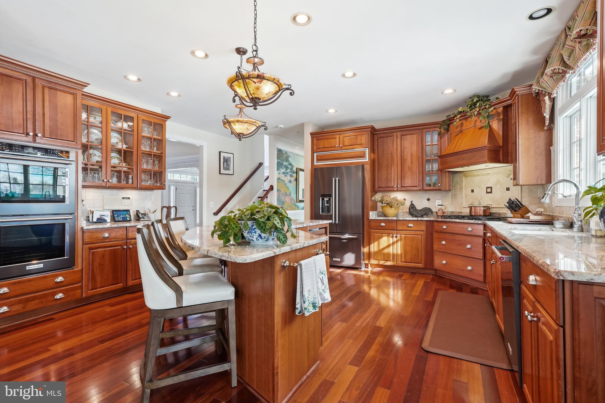 RIVER CREEK - Residential