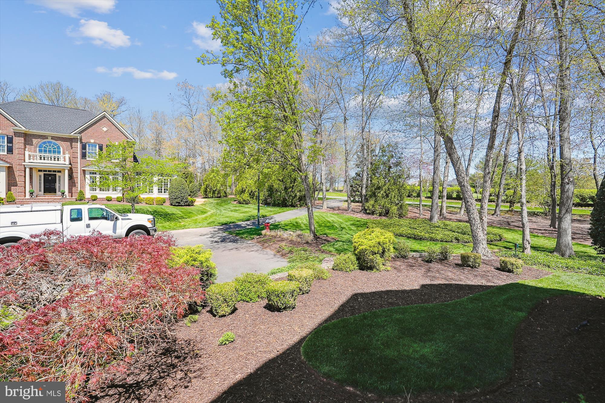 RIVER CREEK - Residential