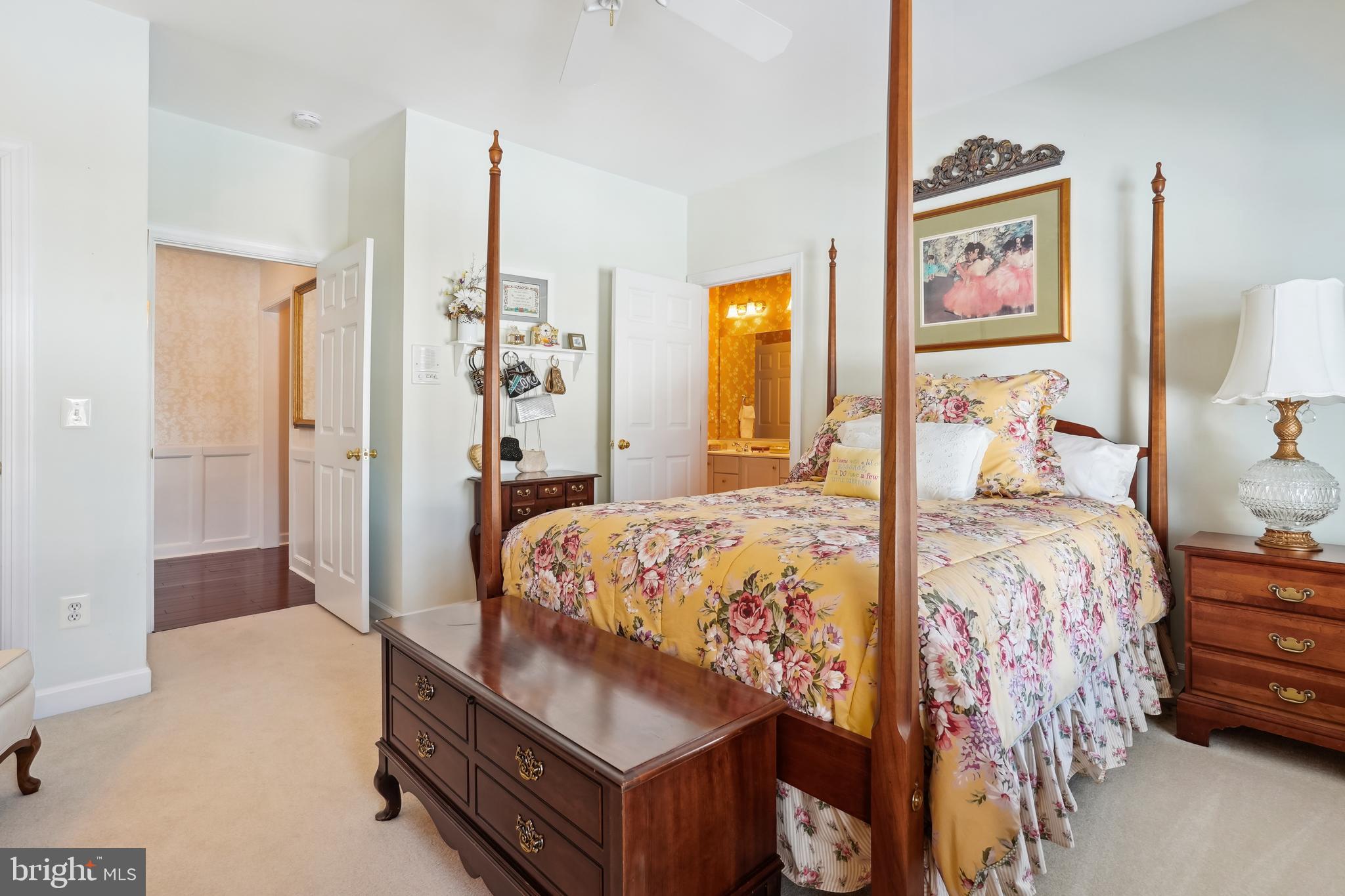 RIVER CREEK - Residential