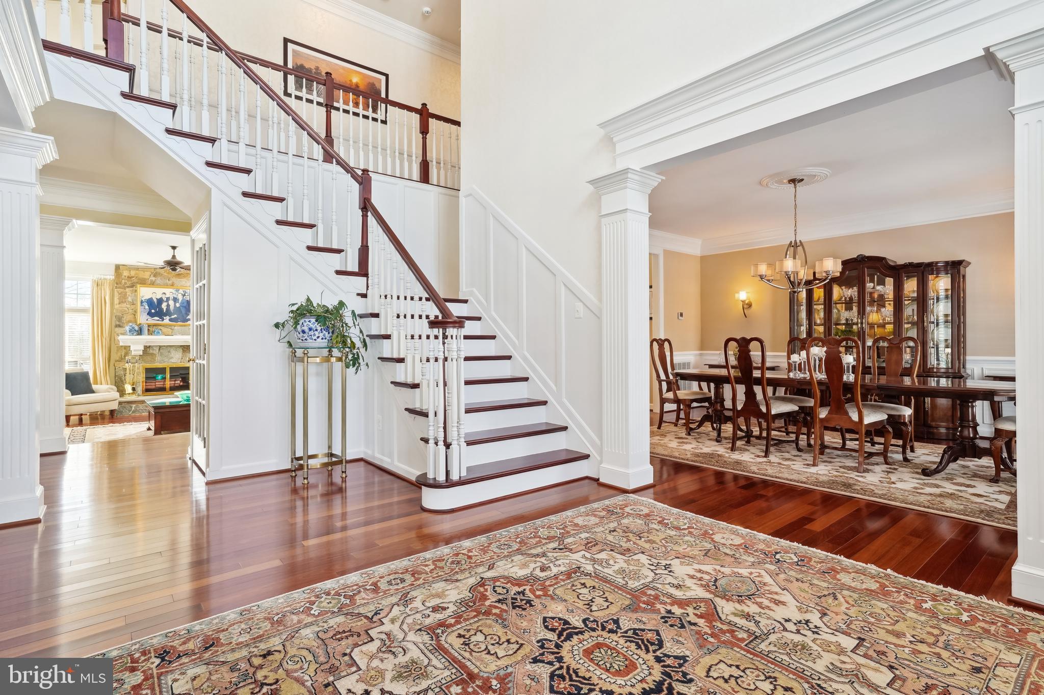 RIVER CREEK - Residential