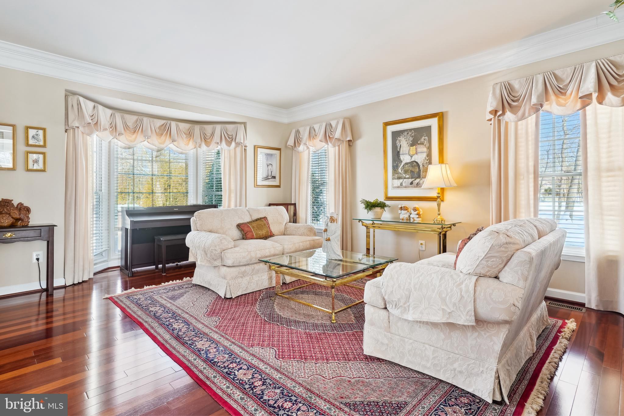 RIVER CREEK - Residential