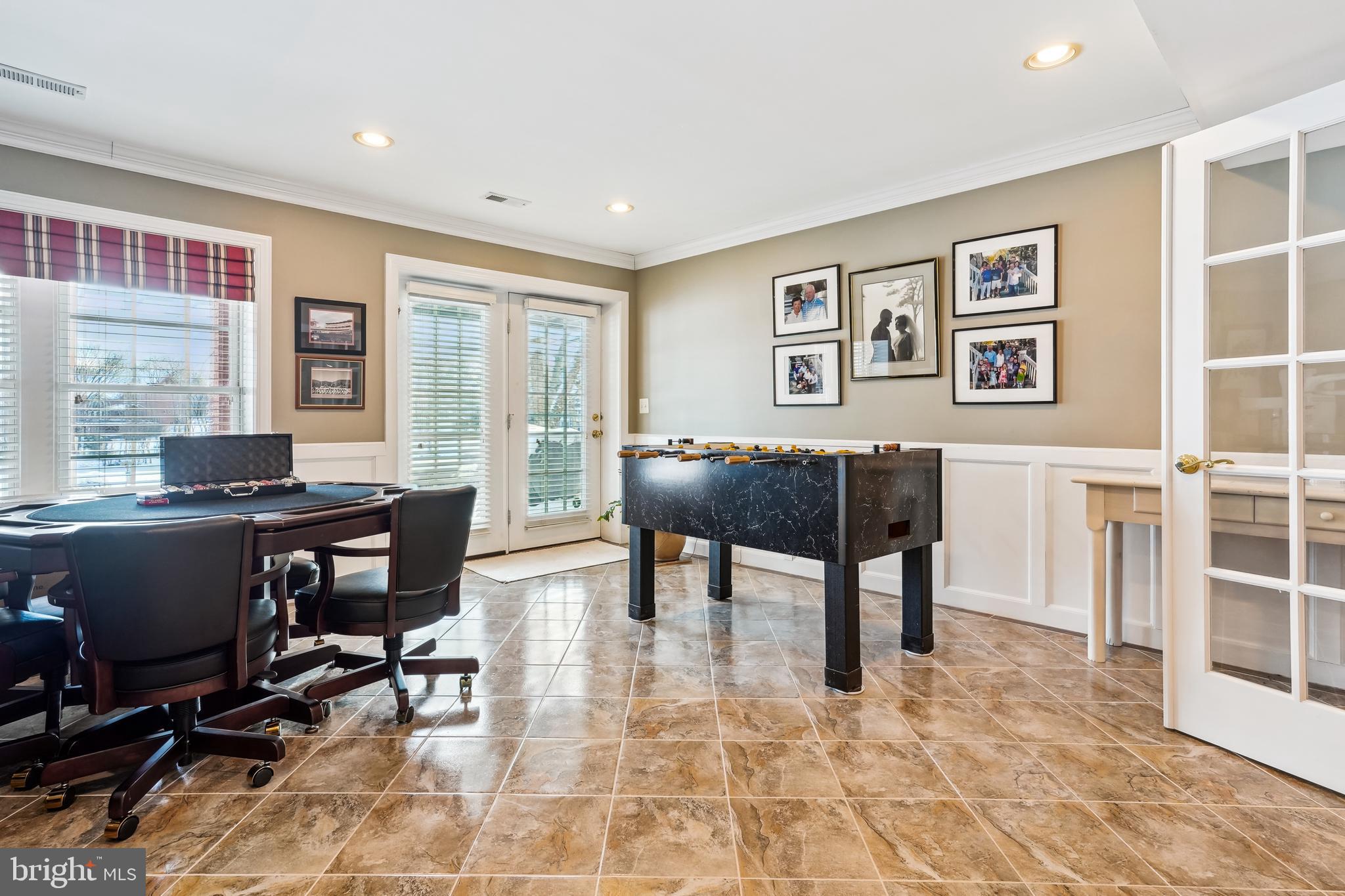 RIVER CREEK - Residential