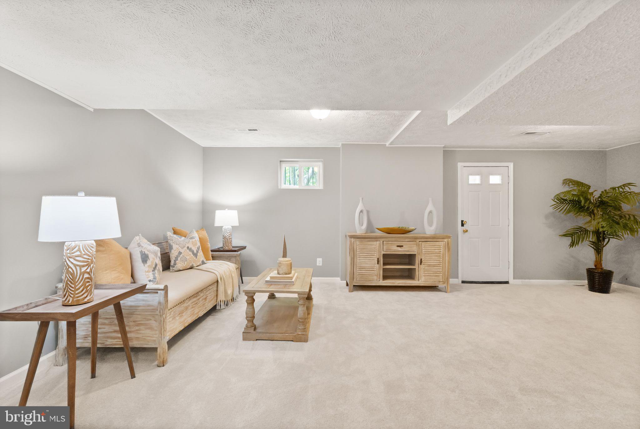 DOLLEY MADISON ESTATES - Residential