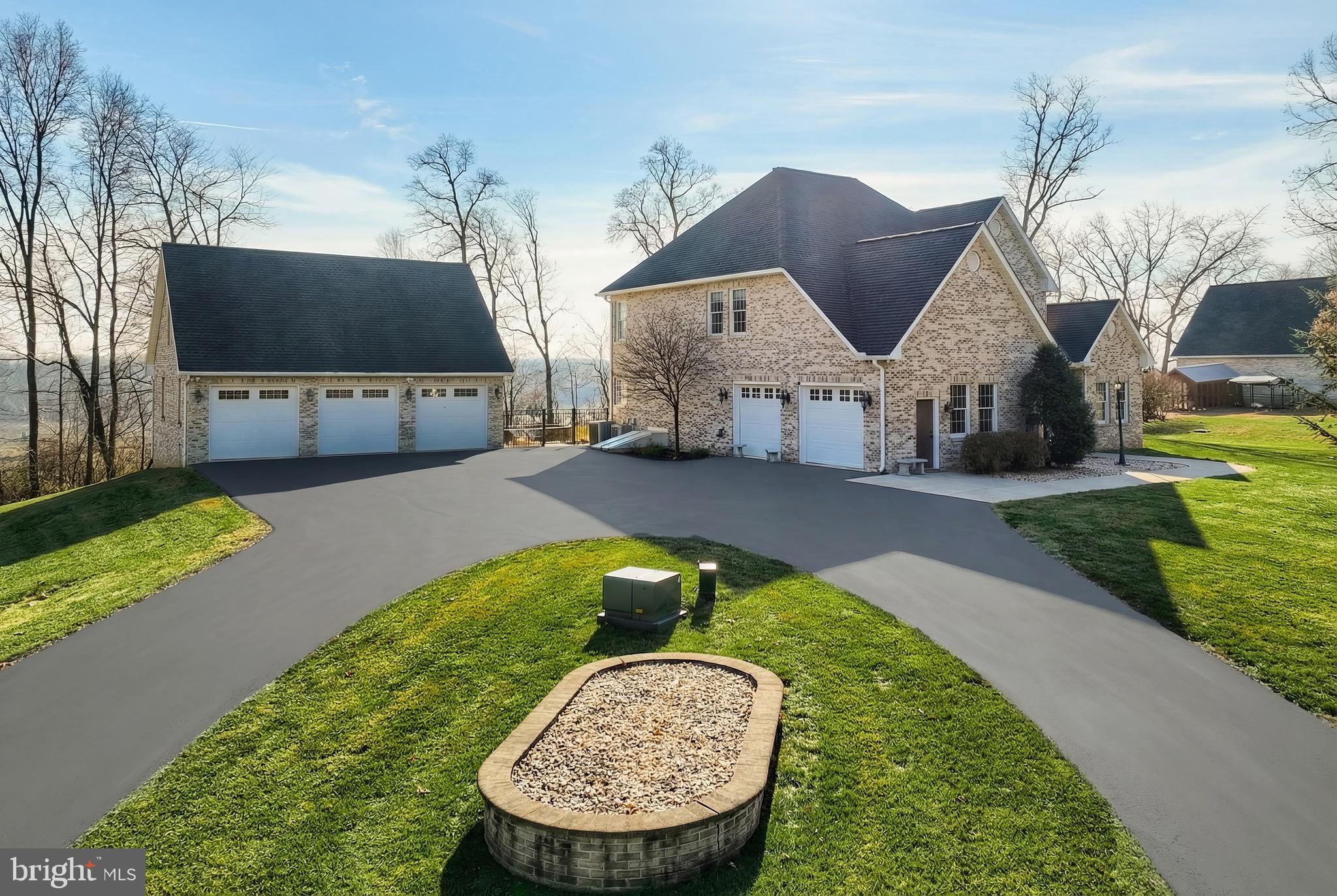 NORTH CODORUS TWP - Residential