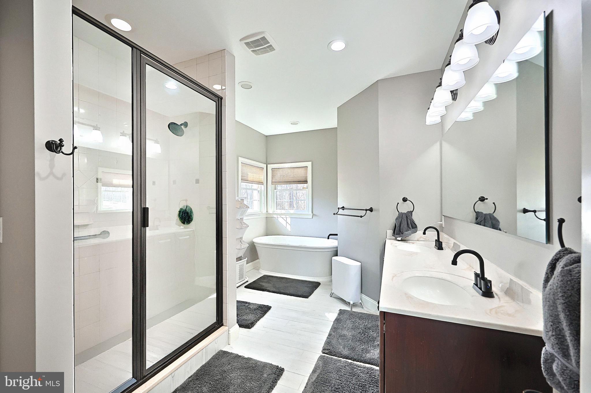 NORTH CODORUS TWP - Residential