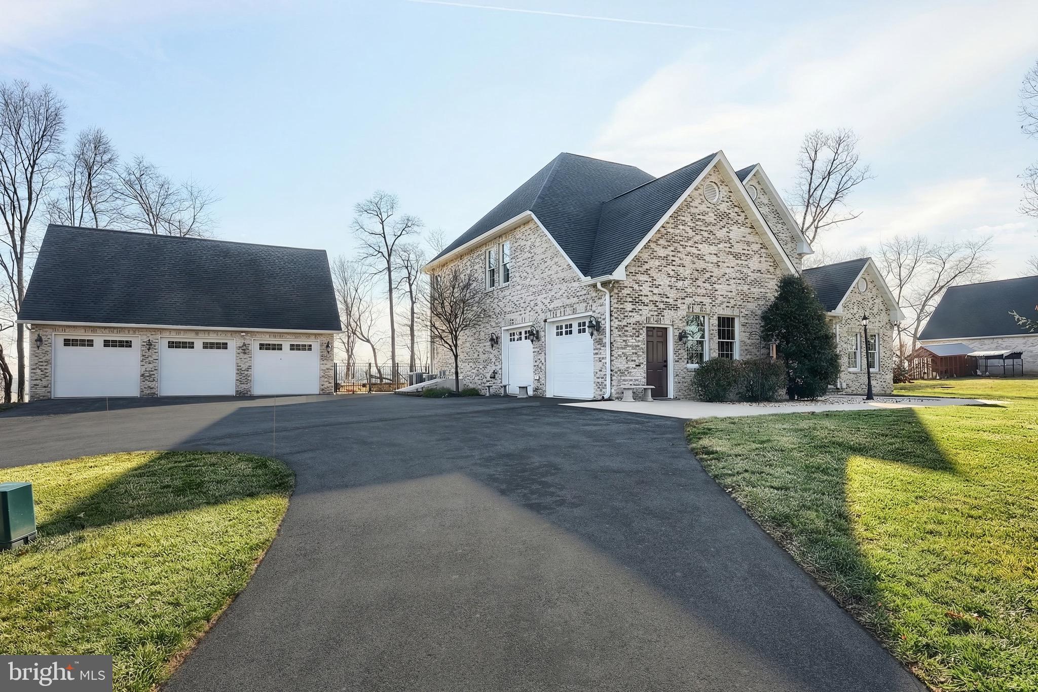 NORTH CODORUS TWP - Residential