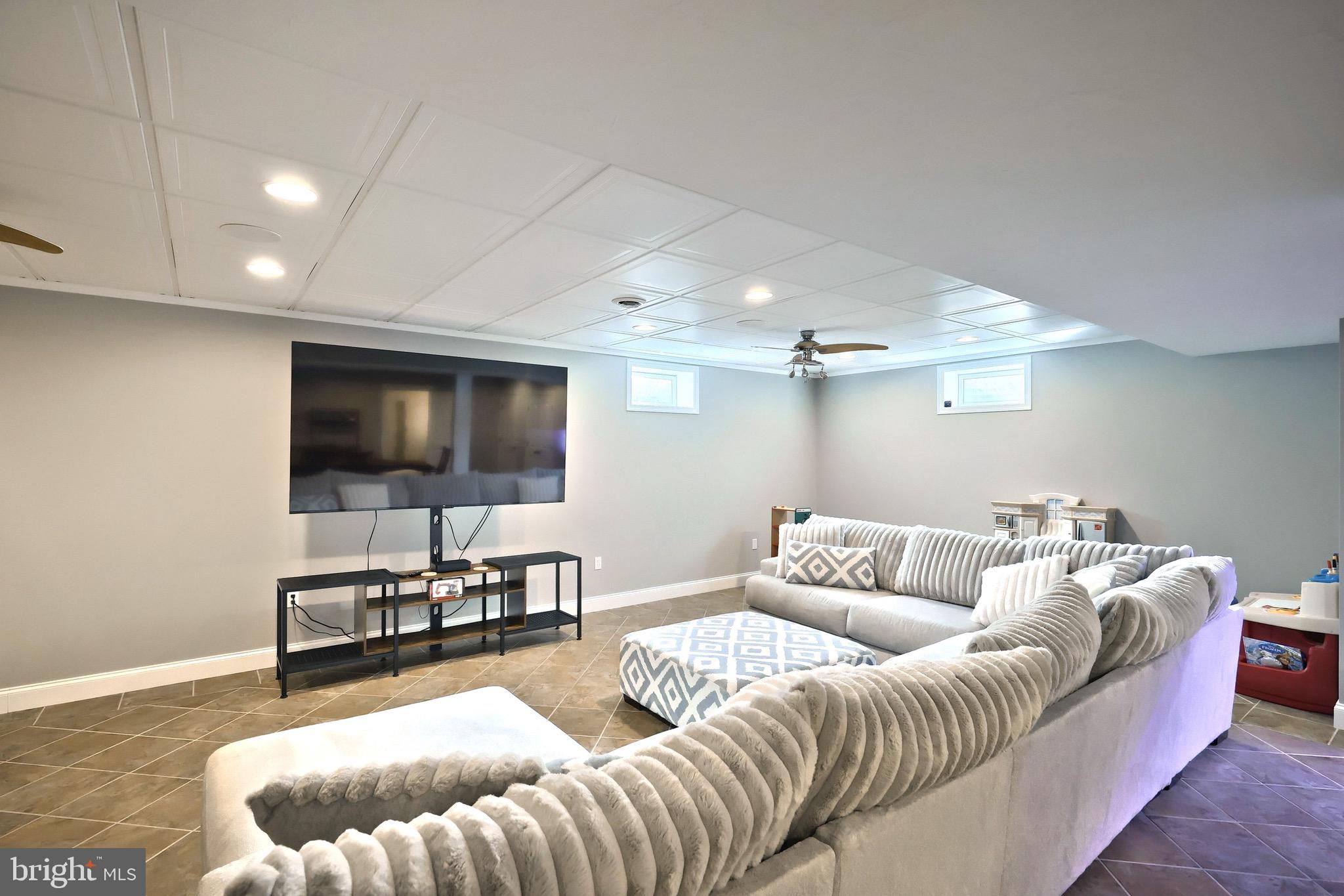 NORTH CODORUS TWP - Residential