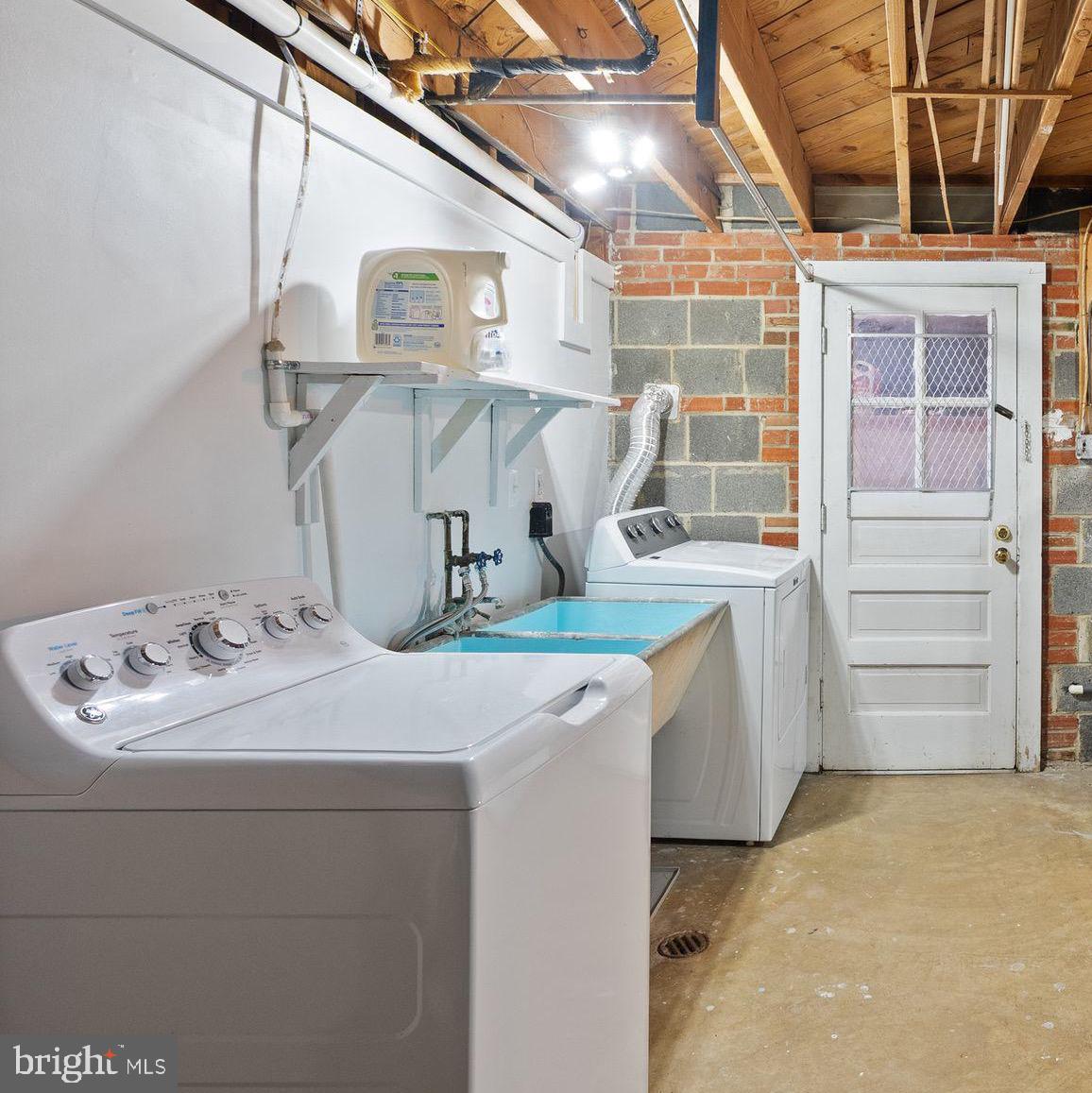 RAVENSWORTH - Residential