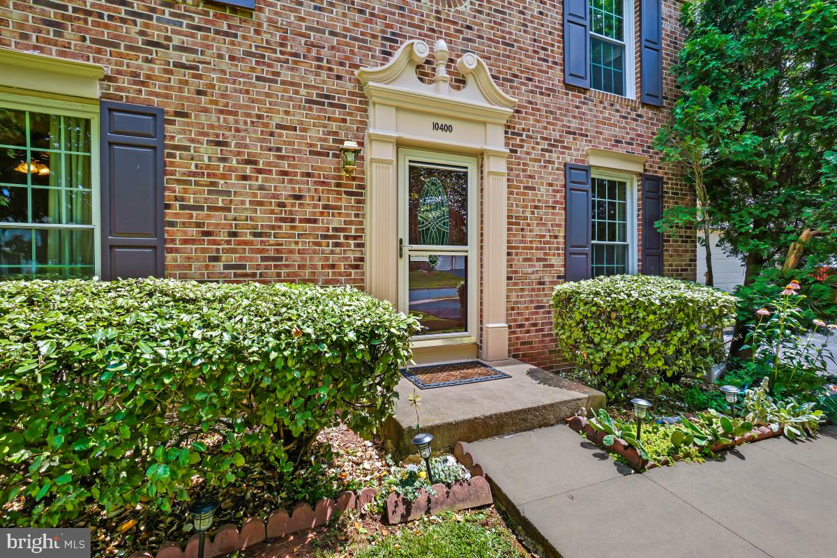 JACKSON MANOR - Residential