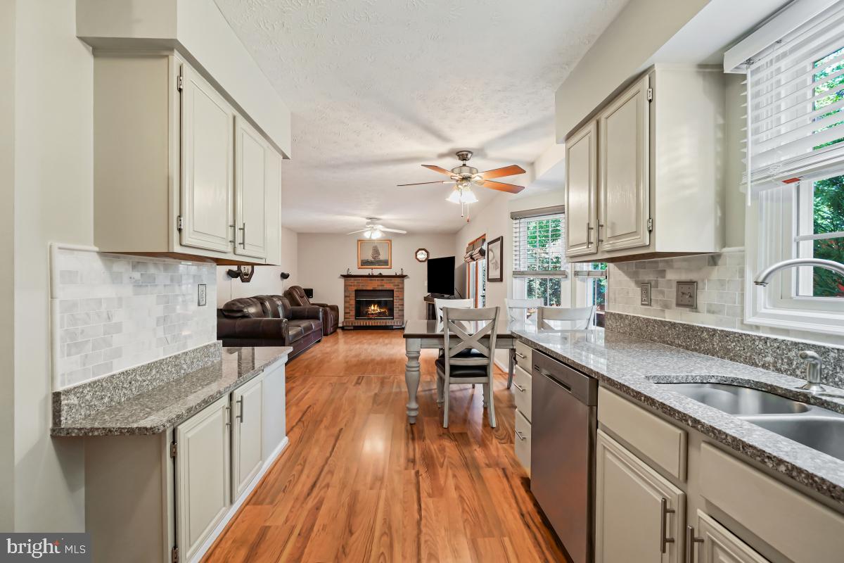 JACKSON MANOR - Residential