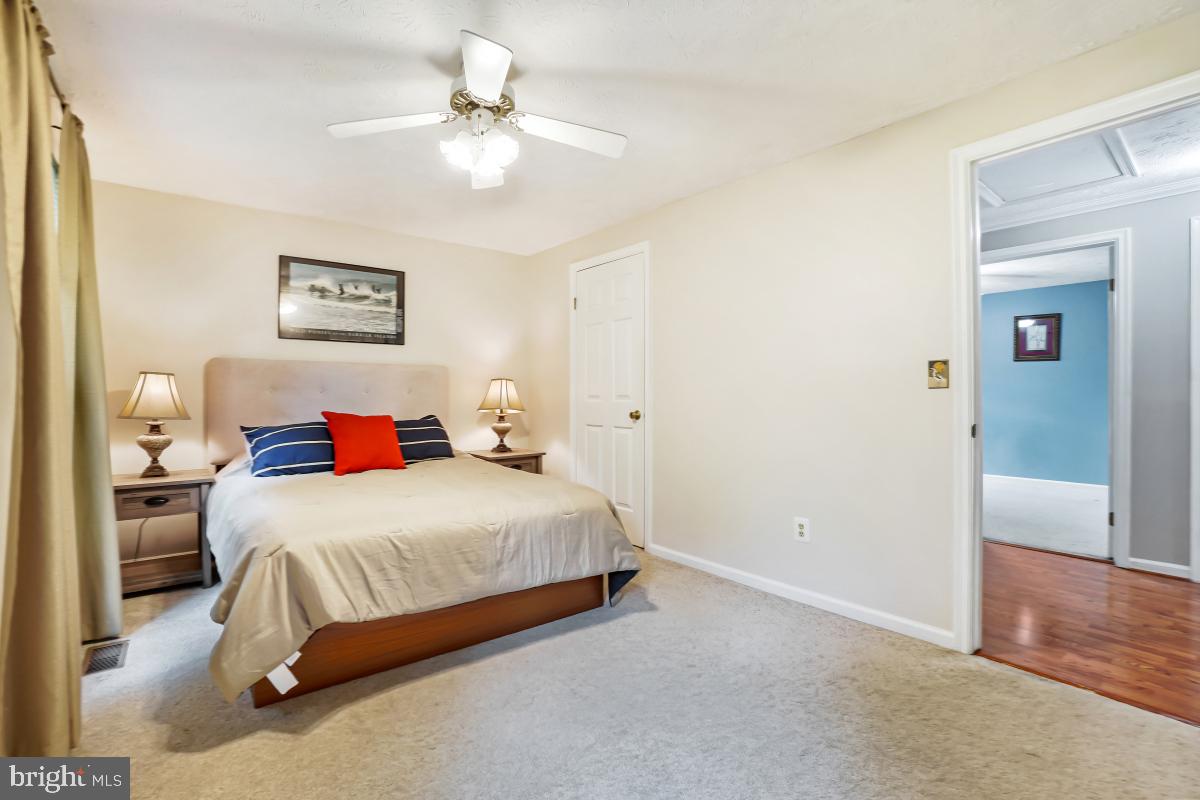 JACKSON MANOR - Residential