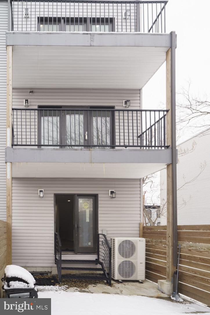 NORRIS SQUARE - Residential Income