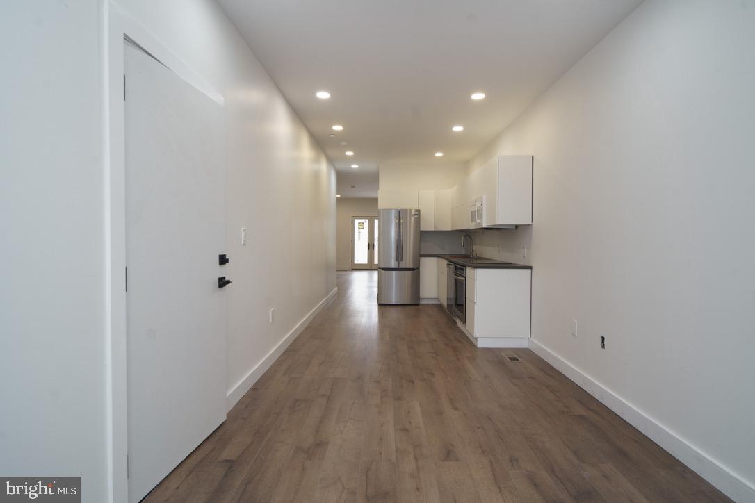 NORRIS SQUARE - Residential Income