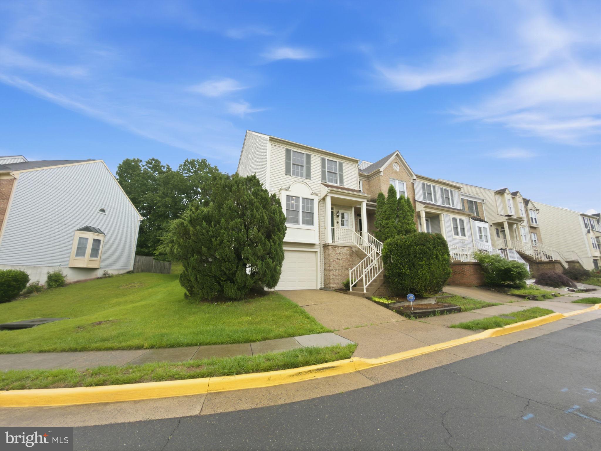 CROFTON COMMONS - Residential