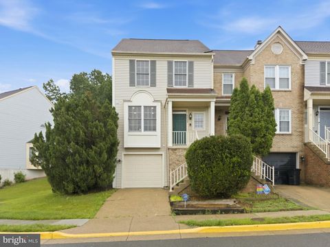 Photo of 6845 Malton Court, CENTREVILLE, VA 20121 (MLS # VAFX2314256)