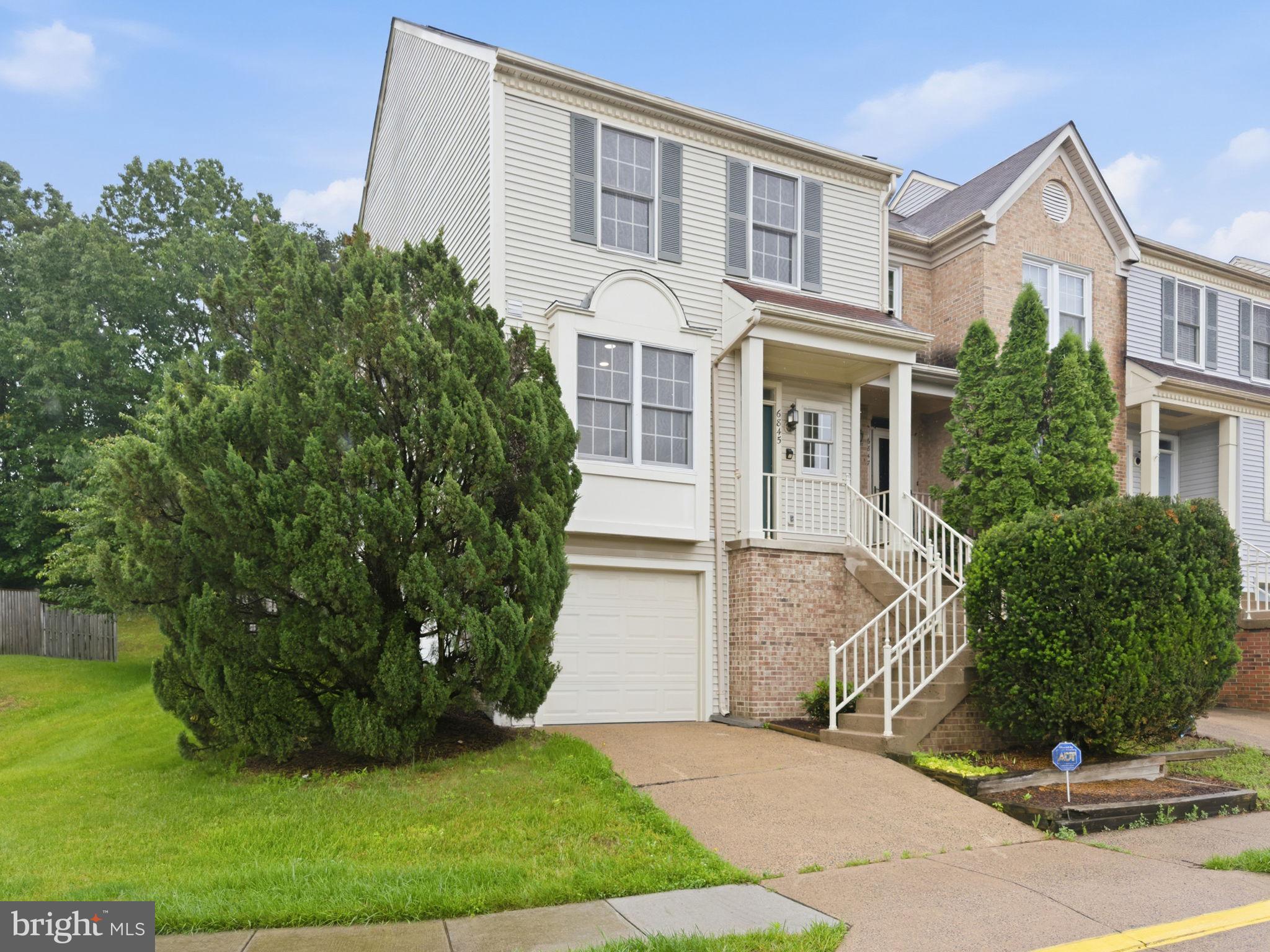 CROFTON COMMONS - Residential
