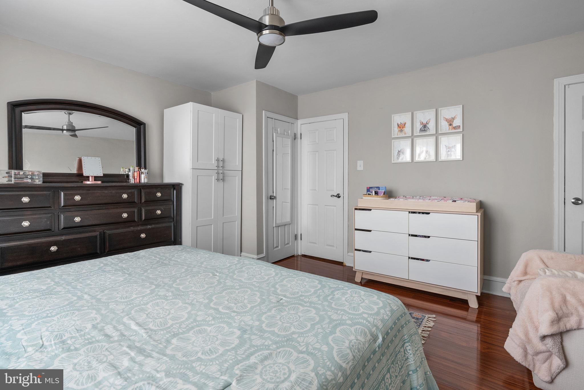 MAYFAIR (WEST) - Residential