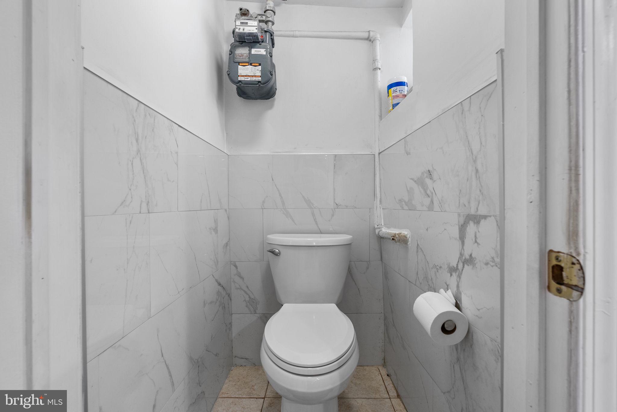 MAYFAIR (WEST) - Residential