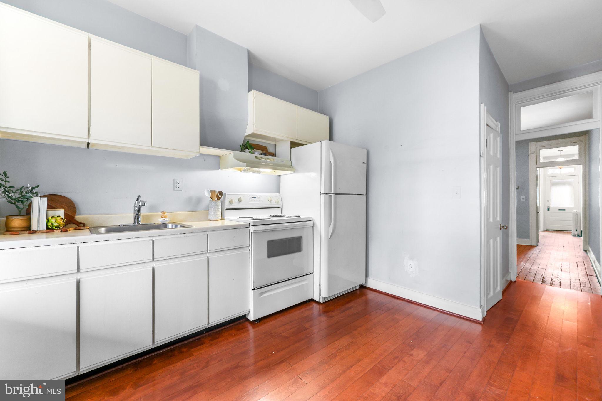 HAMPDEN HISTORIC DISTRICT - Residential